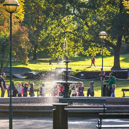 Dinbnb I Of Both Worlds I 80sqm With 2 Baths And Bathtub 아파트 *