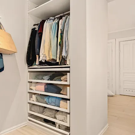 Leilighet Dinbnb I Of Both Worlds I 80sqm With 2 Baths And Bathtub