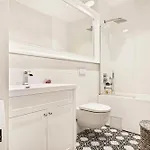 Apartment Dinbnb I Of Both Worlds I 80sqm With 2 Baths And Bathtub Bergen